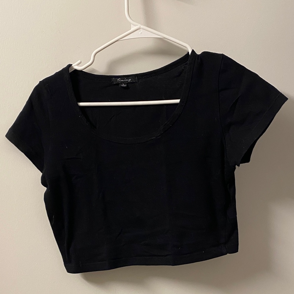 Timing Classic Black Crop Top